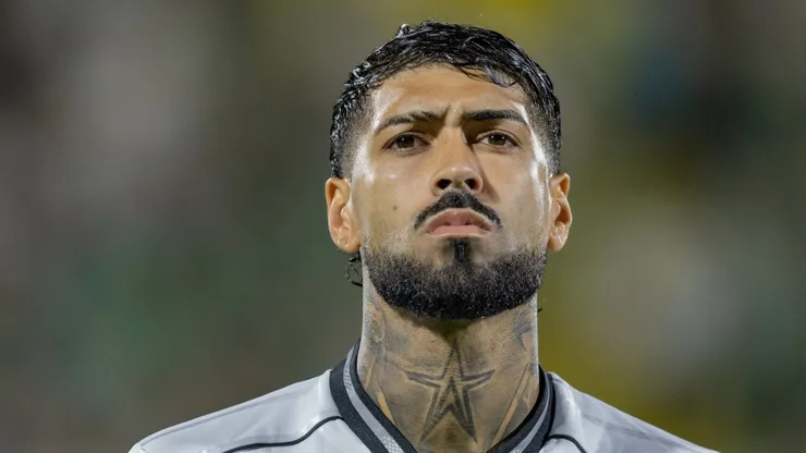 Alexander Barboza: Cruzeiro surge como nova opção e ameaça transferência para o Palmeiras