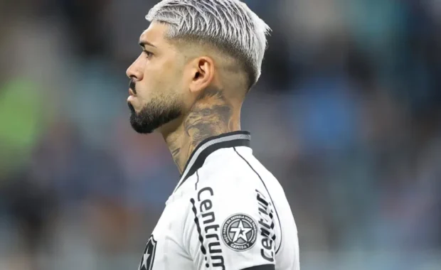 Alexander Barboza: Cruzeiro surge como nova opção e ameaça transferência para o Palmeiras