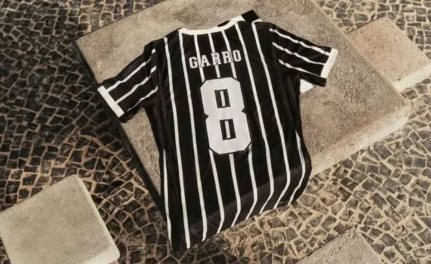 Corinthians apresenta camisas 2026/27 com homenagem à Invasão de 1976 e valores surpreendem