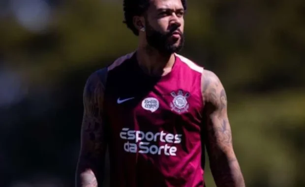 Corinthians negocia parceria com casas de apostas para renovar com Memphis Depay