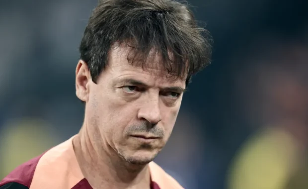 Fernando Diniz promove duas alterações no Corinthians para enfrentar o Mirassol