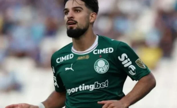 Flaco López alcança terceiro lugar entre maiores goleadores do Palmeiras no século XXI
