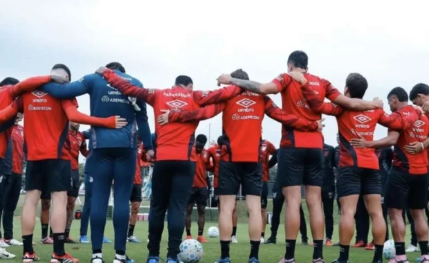 Flamengo encara Athletico Paranaense na Arena da Baixada pelo Brasileirão