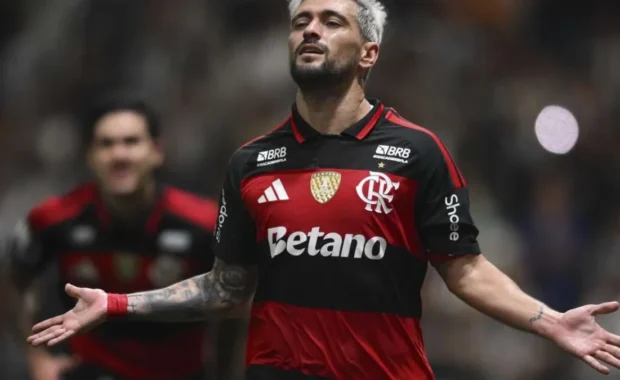Flamengo enfrenta Medellín com desfalques importantes no meio-campo pela Libertadores