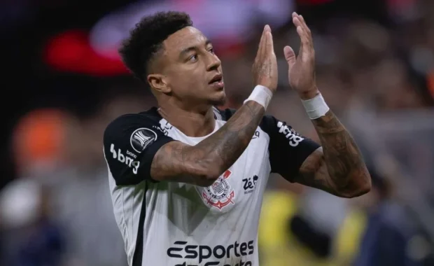 Marca destaca Lingard como 'Libertador' após estreia histórica pelo Corinthians
