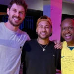 Neymar celebra convocação para Copa do Mundo 2026 com família e amigos famosos em casa