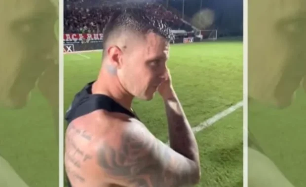 Renato Kayzer provoca torcida do Flamengo após eliminação no Barradão: 'Não veio ninguém?'