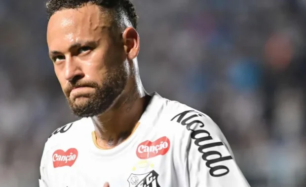 Tensão no Santos: Neymar e Lucas Veríssimo protagonizam bate-boca durante empate na Sul-Americana